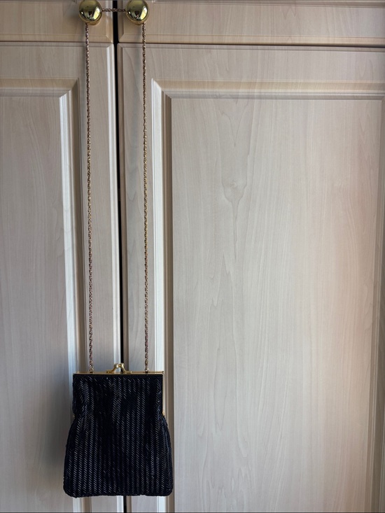 Bloomingdale's Handbags - BloomingdalesBlack Chain-Strap Evening Bag kiss lock New